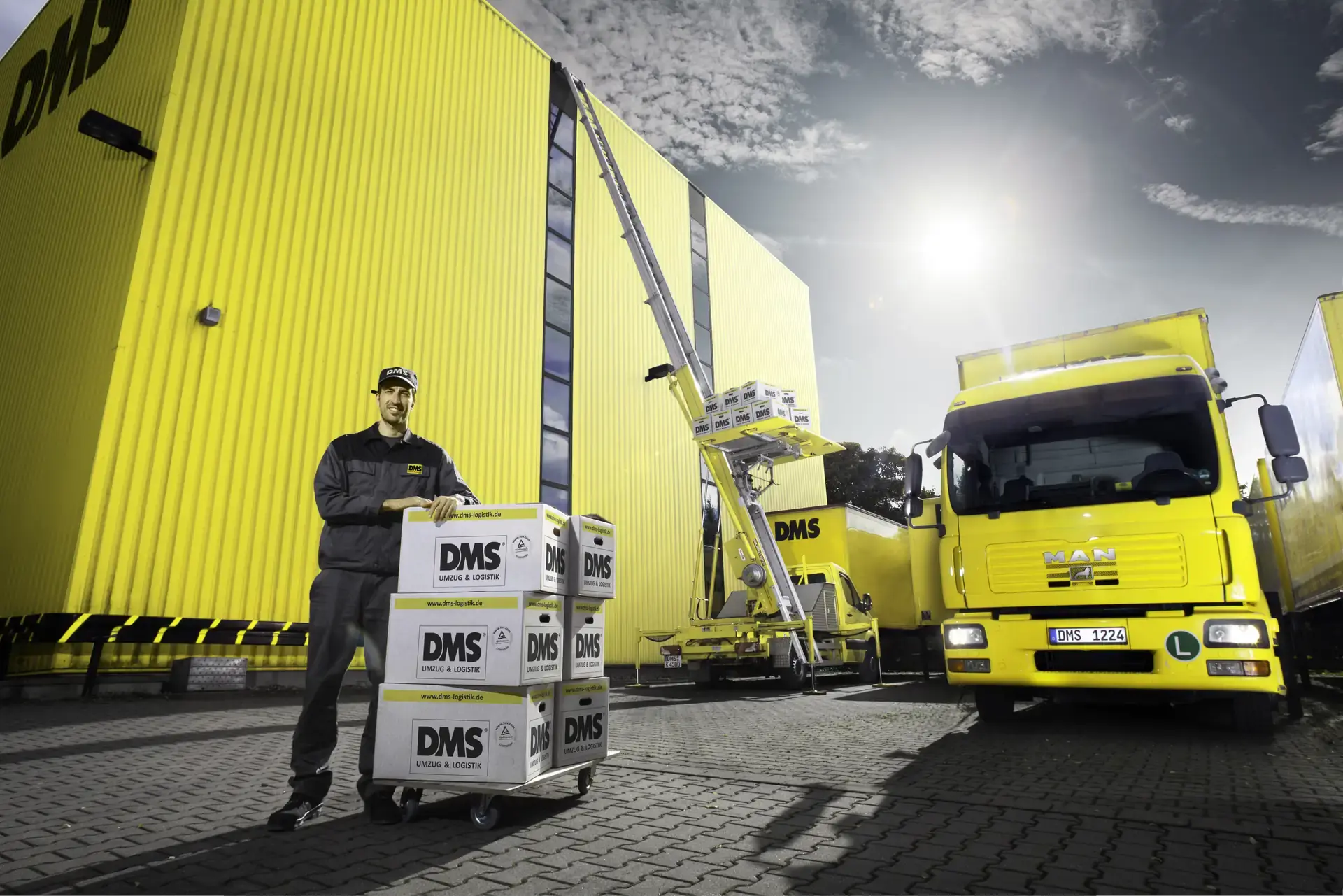 Umzugslift Möbellift Klaas bis 25m – Max Müller Umzüge Opfenbach Allgäu